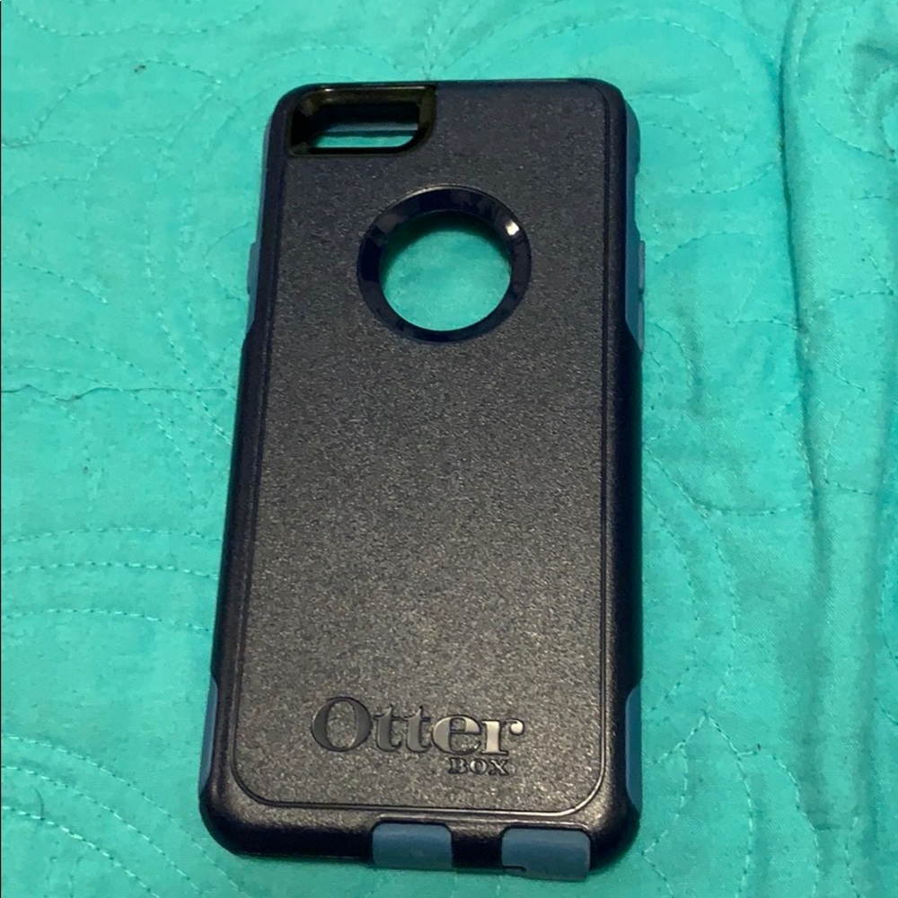 Otterbox iPhone 7 navy blue case🧿